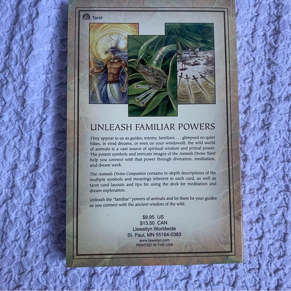 Animals Divine by Lisa Hunt Tarot card box set First Printing / First Edition - Picture 12 of 16